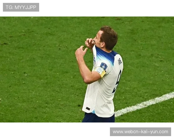 凯恩点球稳稳命中