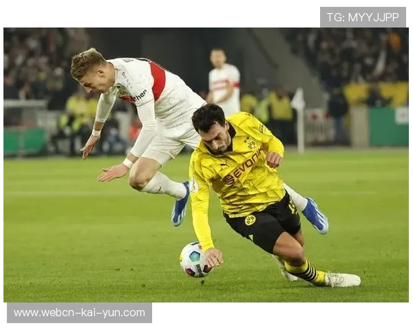 斯图加特长传妙到毫巅，吉拉西头球破门——赛场奇迹再现