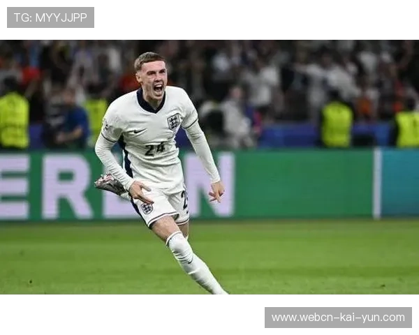 英格兰最后关头绝杀，凯恩点球成英雄——一场比赛背后的信念与选择